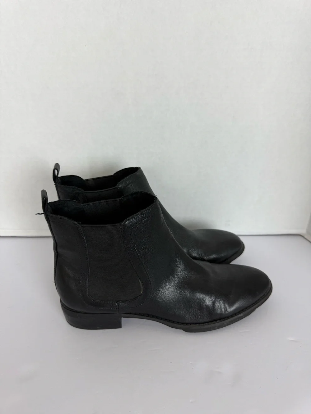 Arturo Chiang classic black